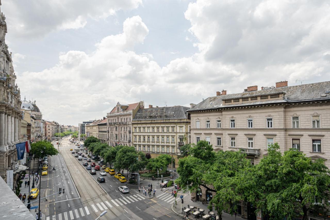 E13 - Grand Boulevard Heritage Suite - Best Location By Bqa Budapest Luaran gambar
